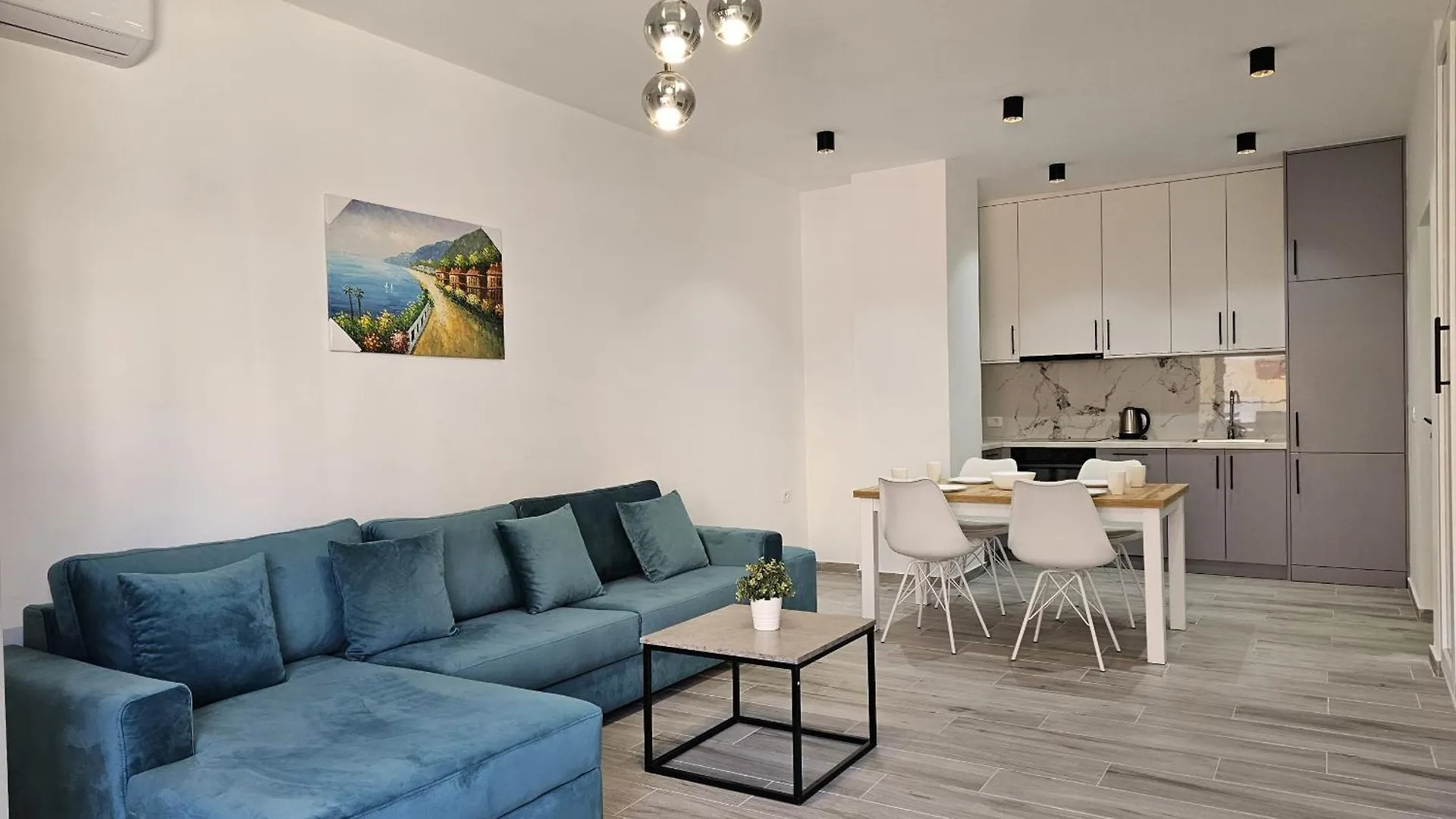 Saranda Terraces Apartments 0*, Sarande Albania