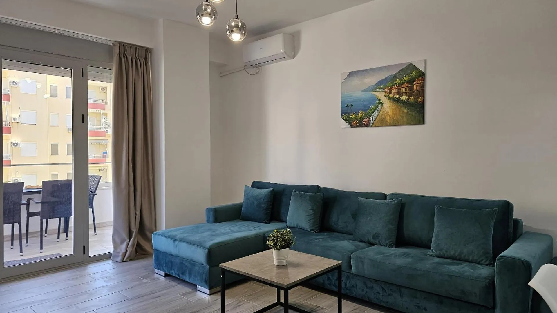 Saranda Terraces Apartments 0*, Sarande Albania