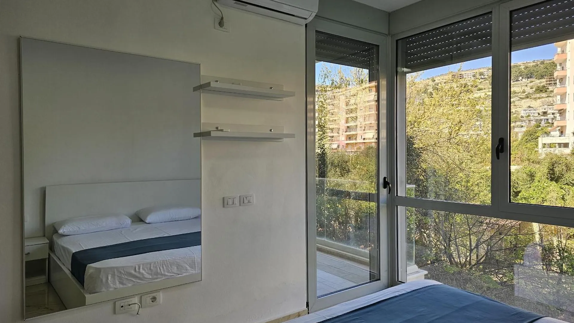Saranda Terraces Apartments アルバニア